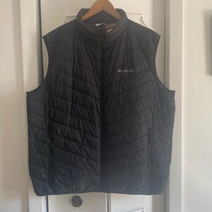 Columbia puffer vest XXL